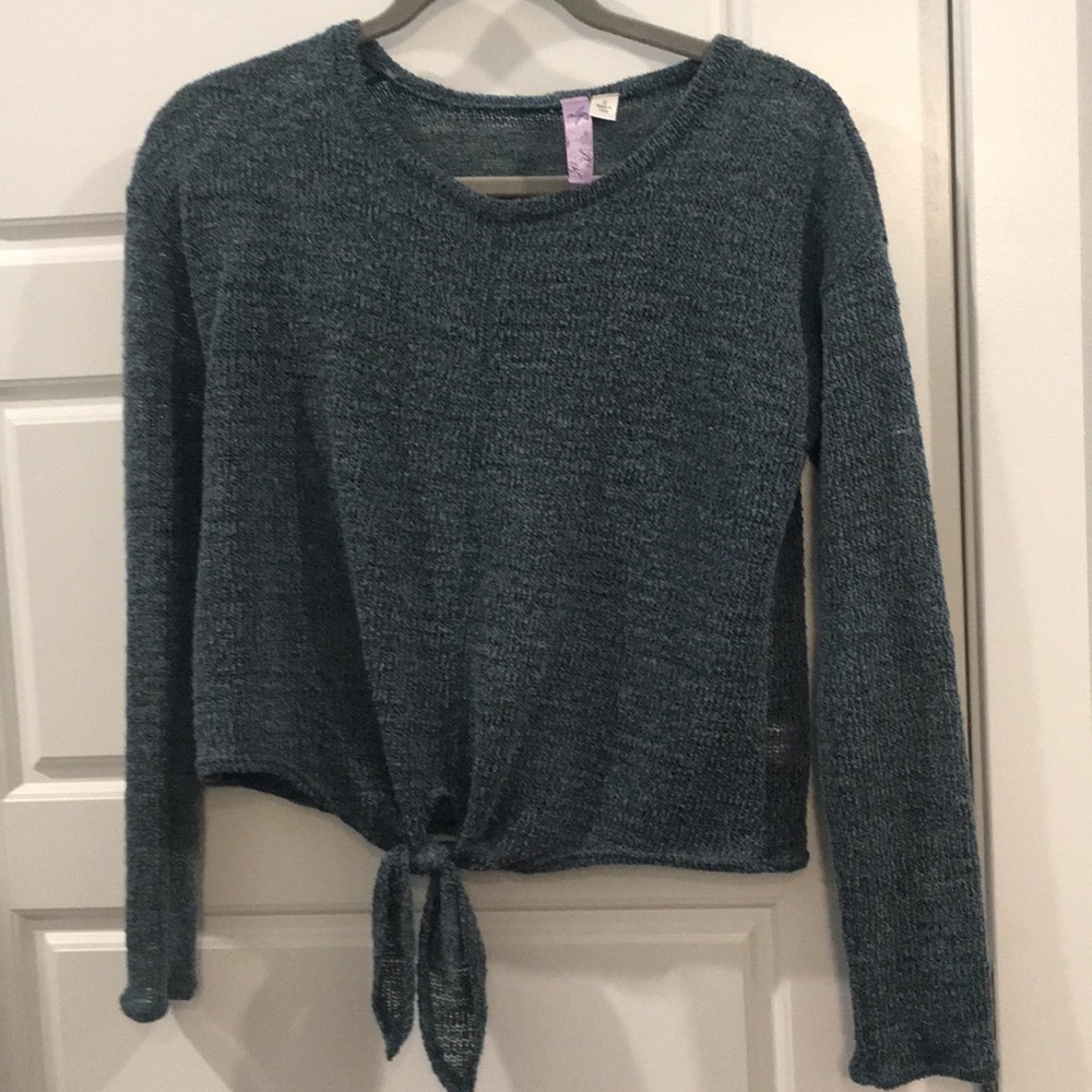Alya Size Small Cropped Sweater with Tie